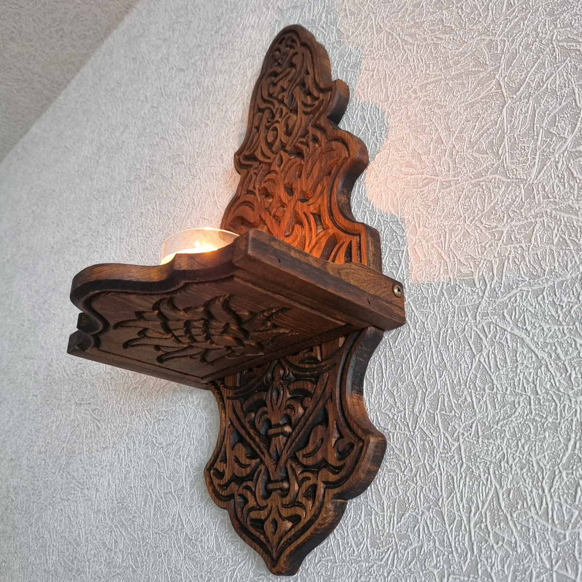 Ahşap Oyma Desenli Gaz Lambası Duvar Standı ve Duvar Mumluğu Rustik Raf
